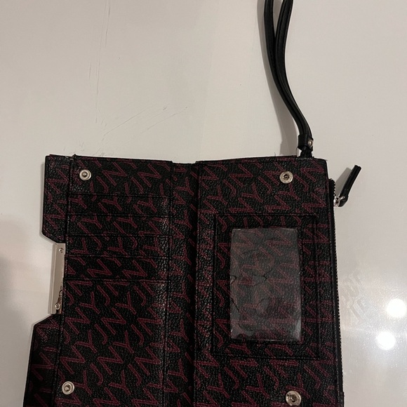 Jones New York Wallet - Picture 9 of 11